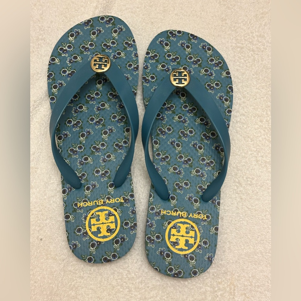 🧡TORY BURCH FLIP FLOPS size 7